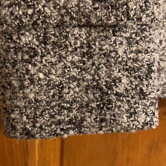 Sweater - Picture 4 of 5